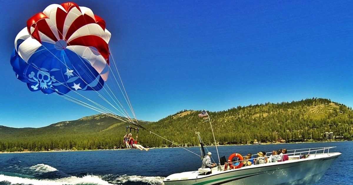 What to Wear While Parasailing?